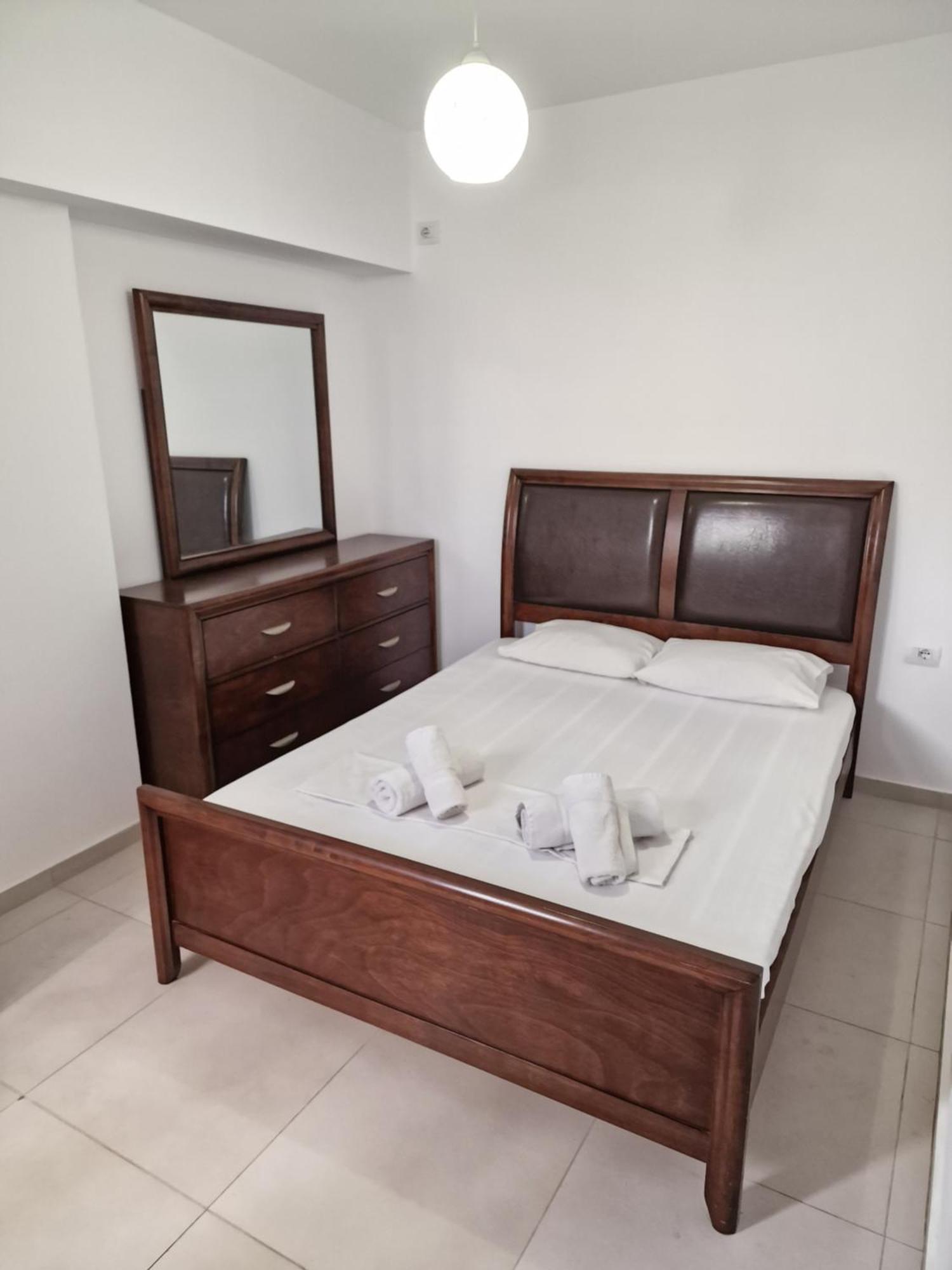 Beachfront Apartment Σαράντα Εξωτερικό φωτογραφία