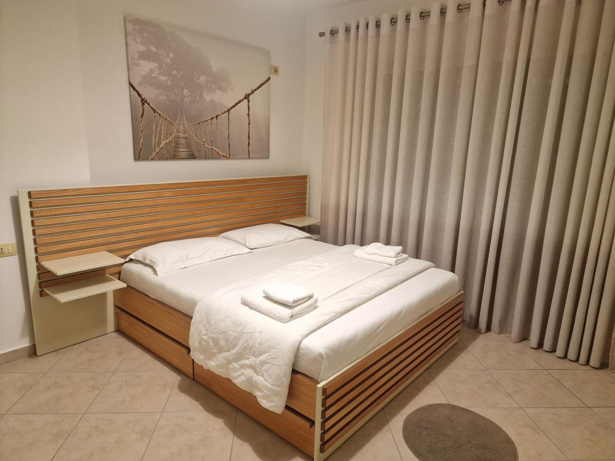 Beachfront Apartment Σαράντα Εξωτερικό φωτογραφία